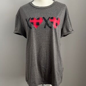 Distressed Gray T-Shirt with Heart and Kisses Design